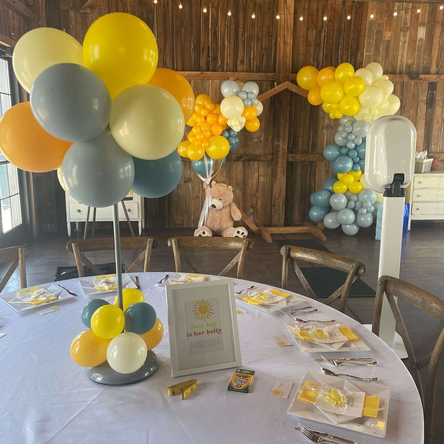 Custom Balloon Decor for Special Occasions